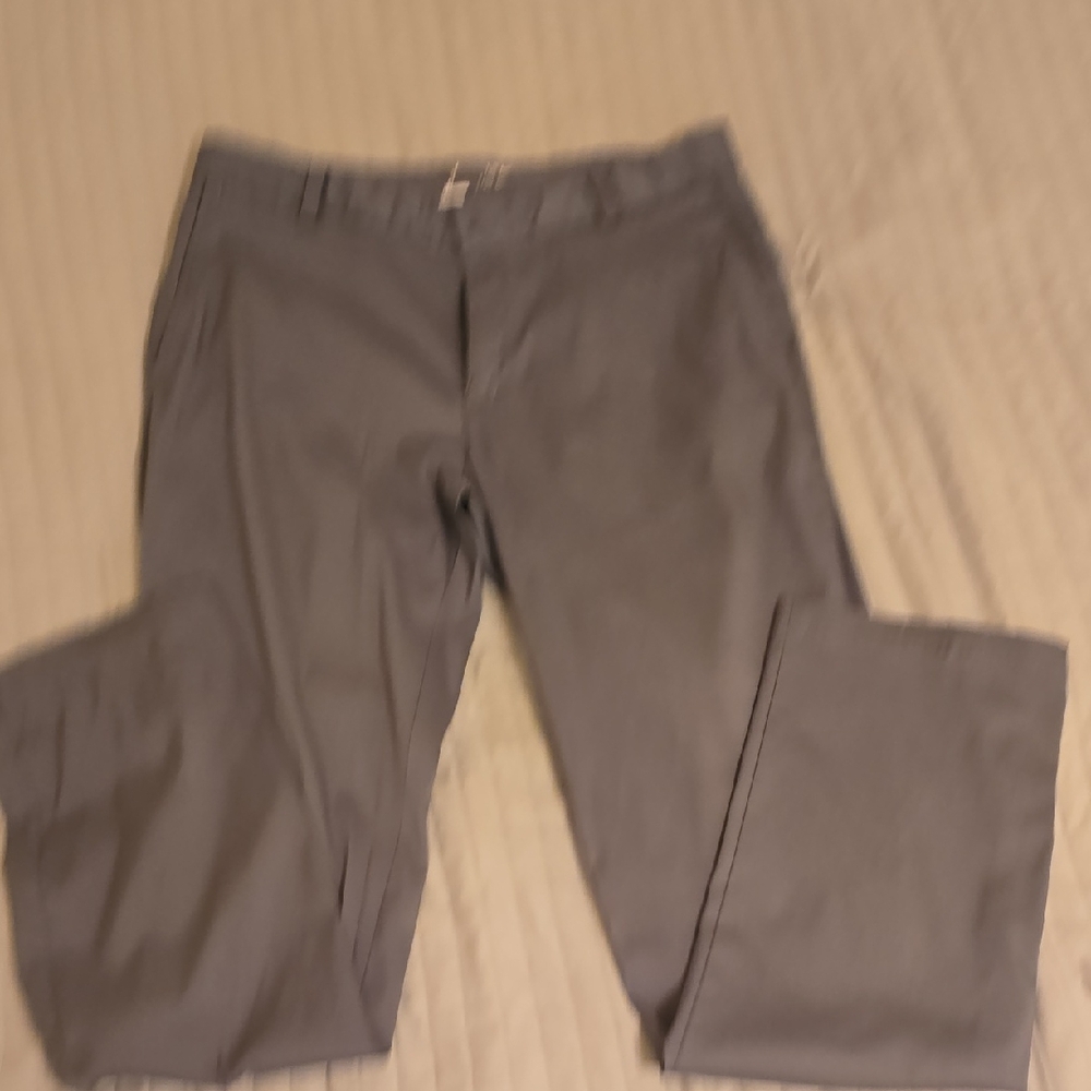Nike Men's Gray Chinos